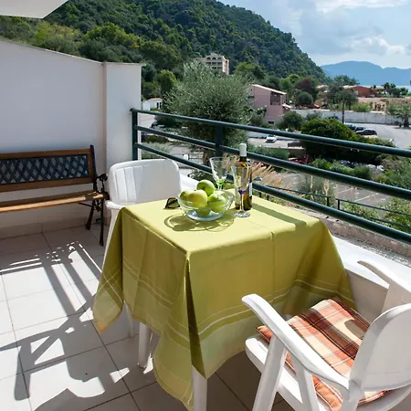 شقة Corfu