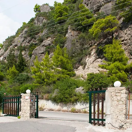 شقة Corfu غليفادا